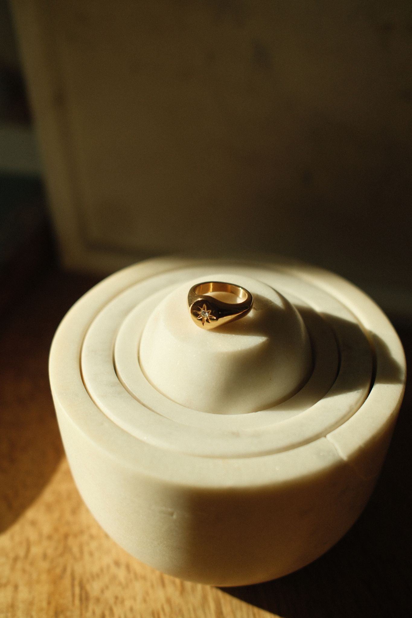 XO Pinky Ring (18k gold)
