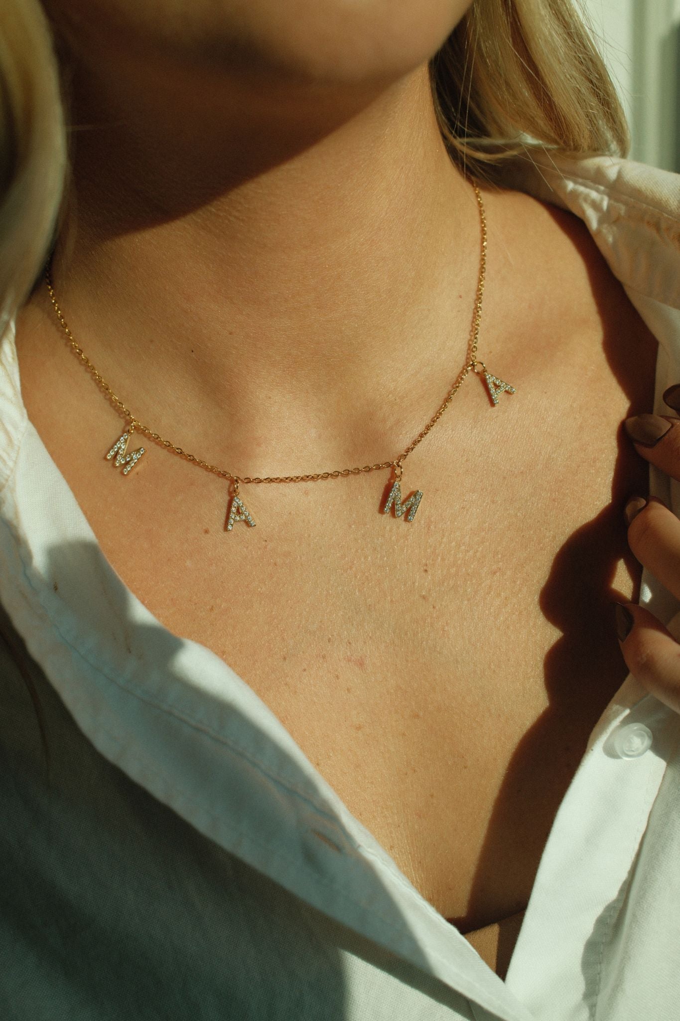 Mama Necklace (18k gold)