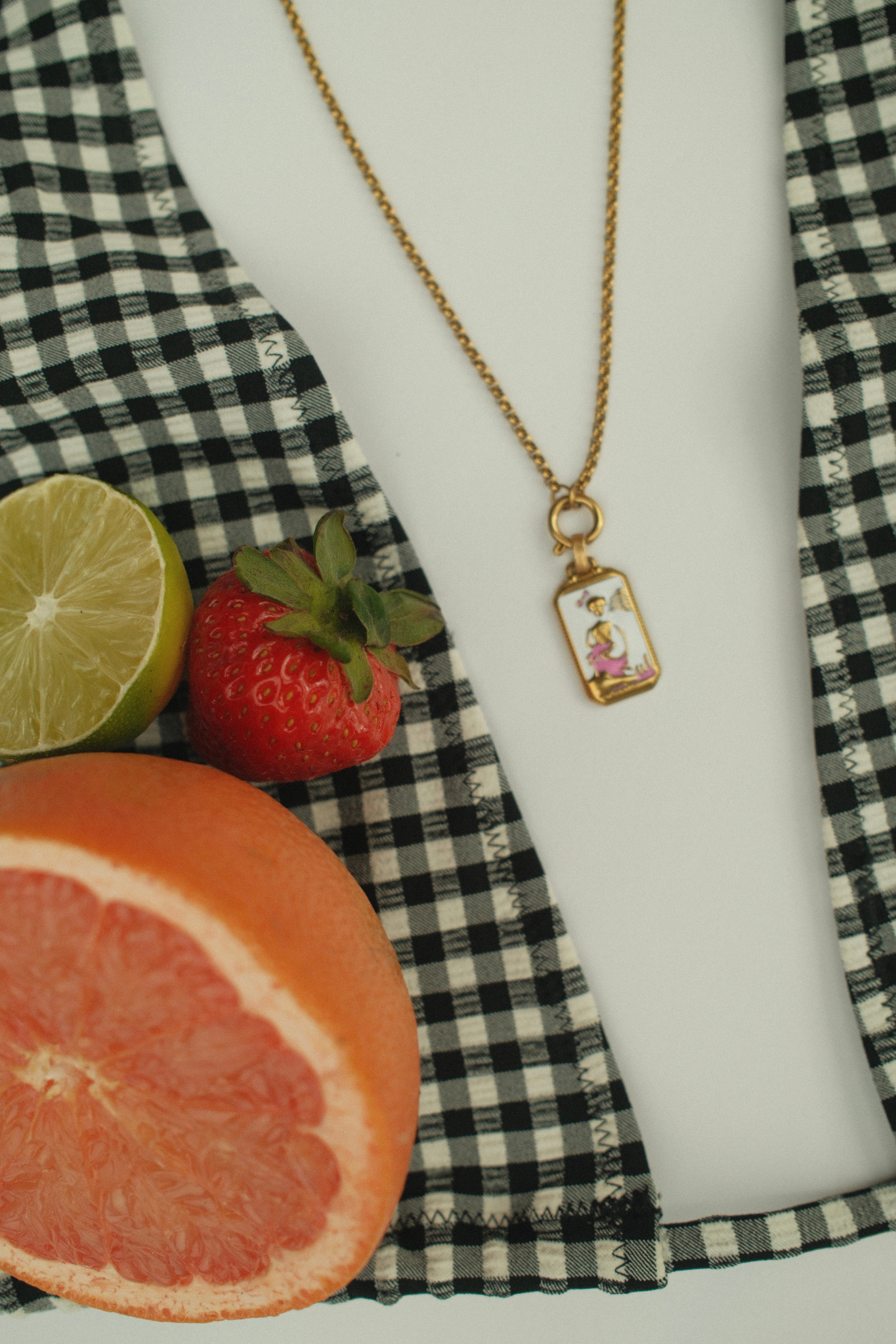 Little Clasp Necklace (18k gold)