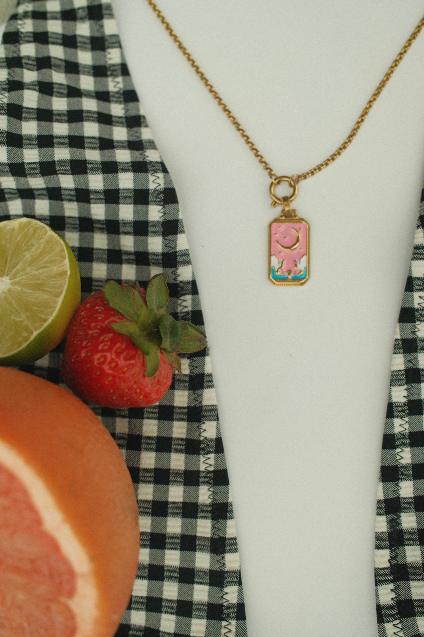 Little Clasp Necklace (18k gold)