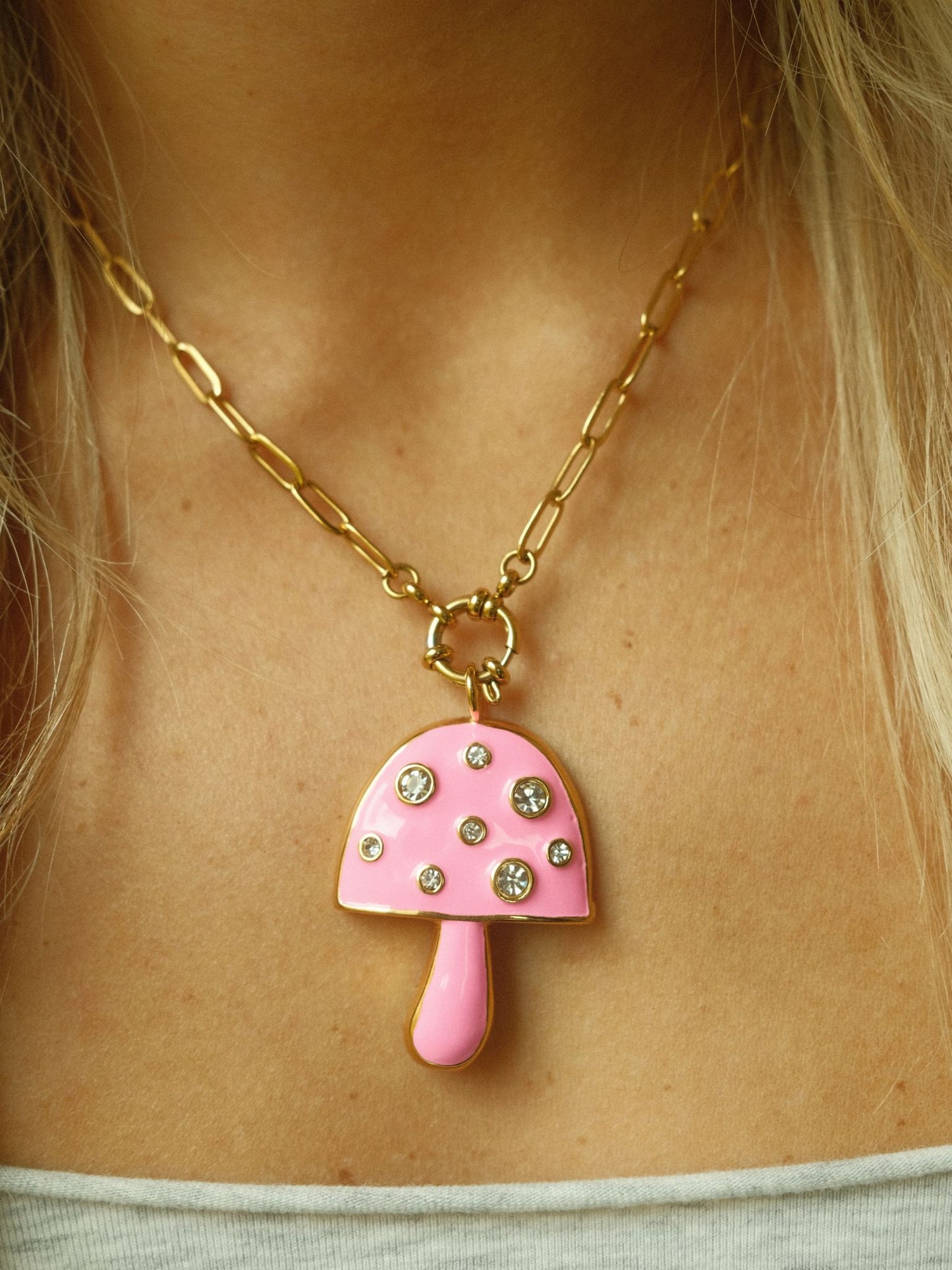 Pink Mushroom Necklace (18k gold)