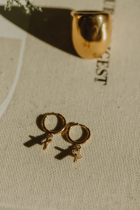 Cross Earrings (18k gold)