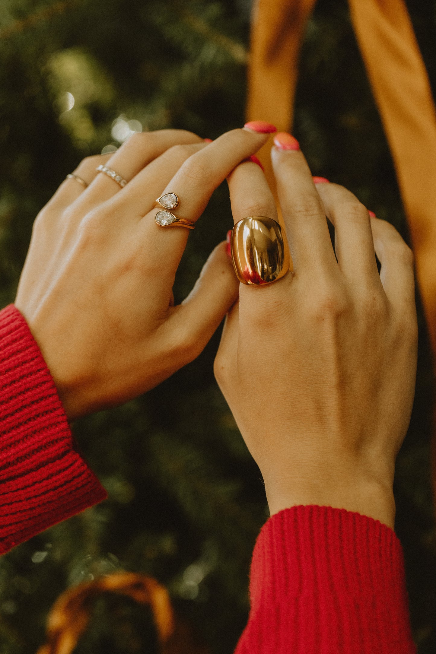 Main Attraction Ring (18k gold)