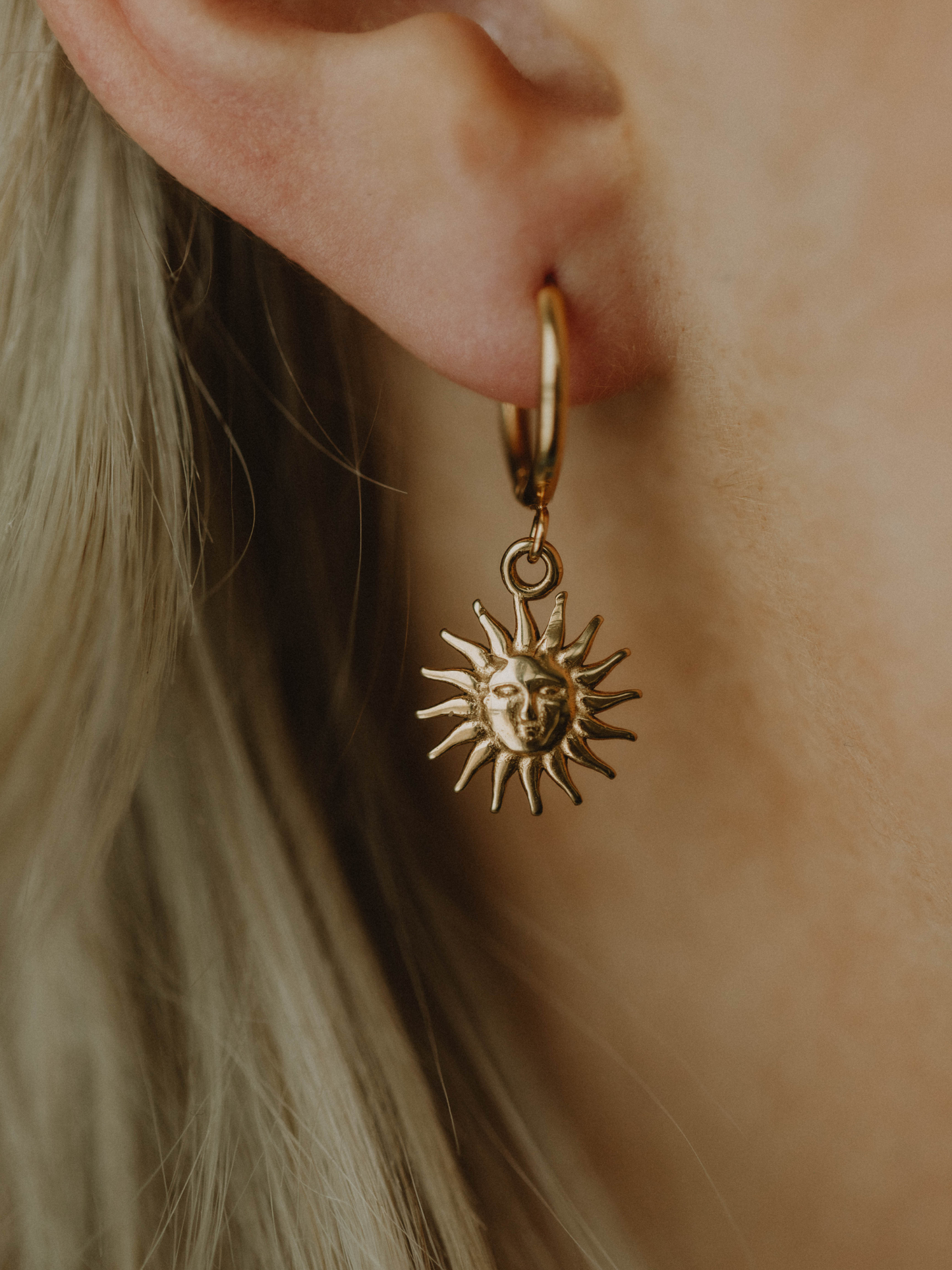 U Are My Sunshine Earrings (18k gold)